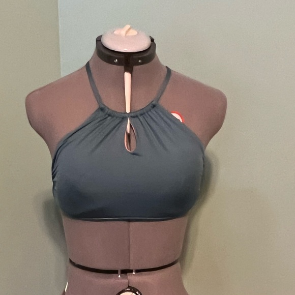 Patagonia Cliff Cruiser Top Tasmanian Teal NWOT Size Medium - Picture 5 of 9